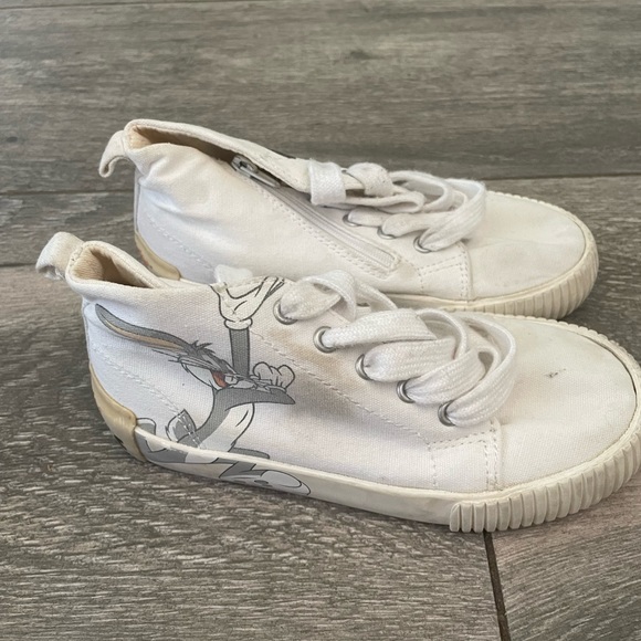 Zara shoes for kids.Used.white. Size 10.5 - Picture 4 of 5